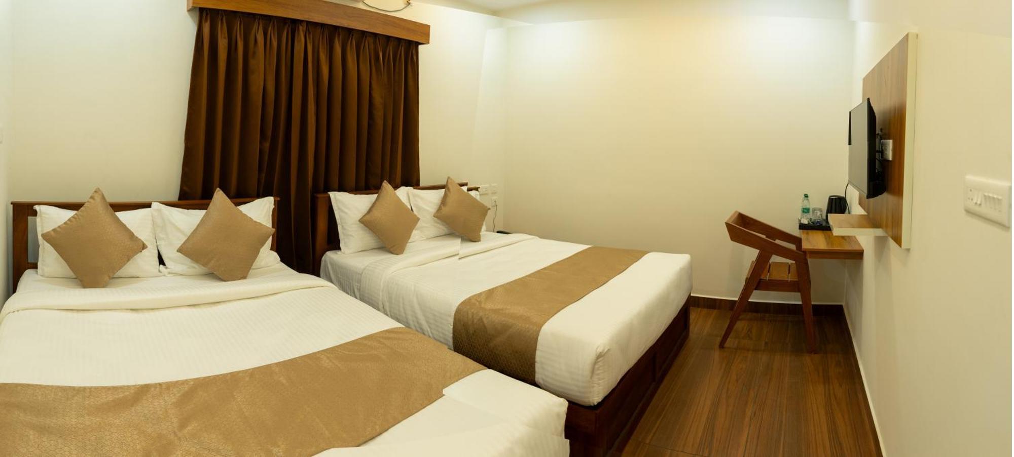 Fly View Airport Residency Hotel Nedumbassery Eksteriør billede